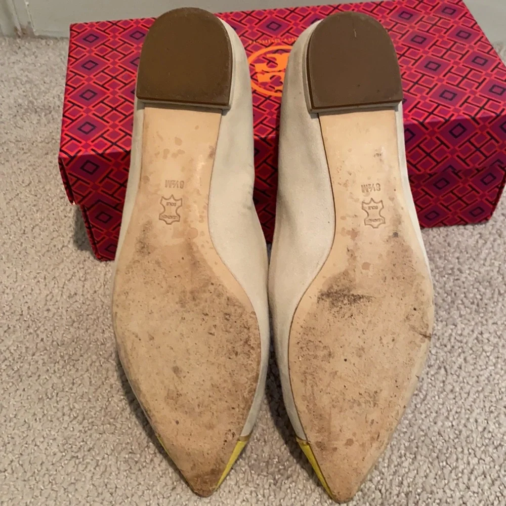 Tory Burch Tan and Yellow Flats Size 8 1/2 - Picture 3 of 5